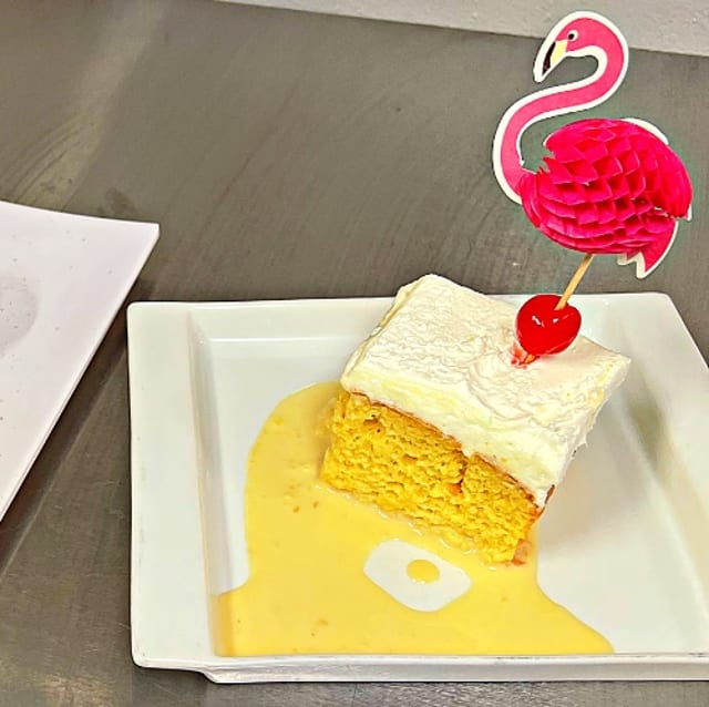 3 leches cake.